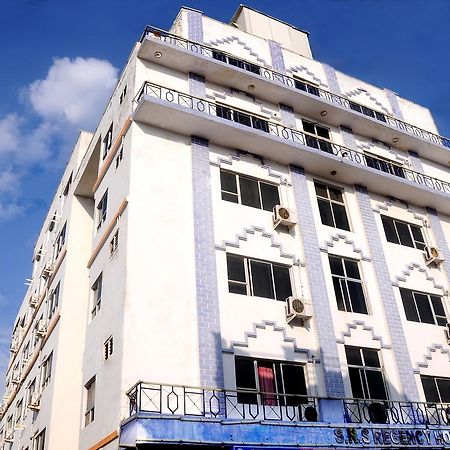 Srs Regency Hotel Anantapur Exterior photo